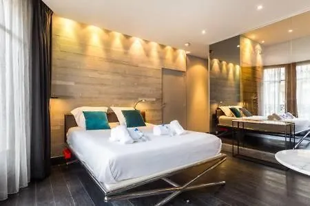 Apartment Cmg *